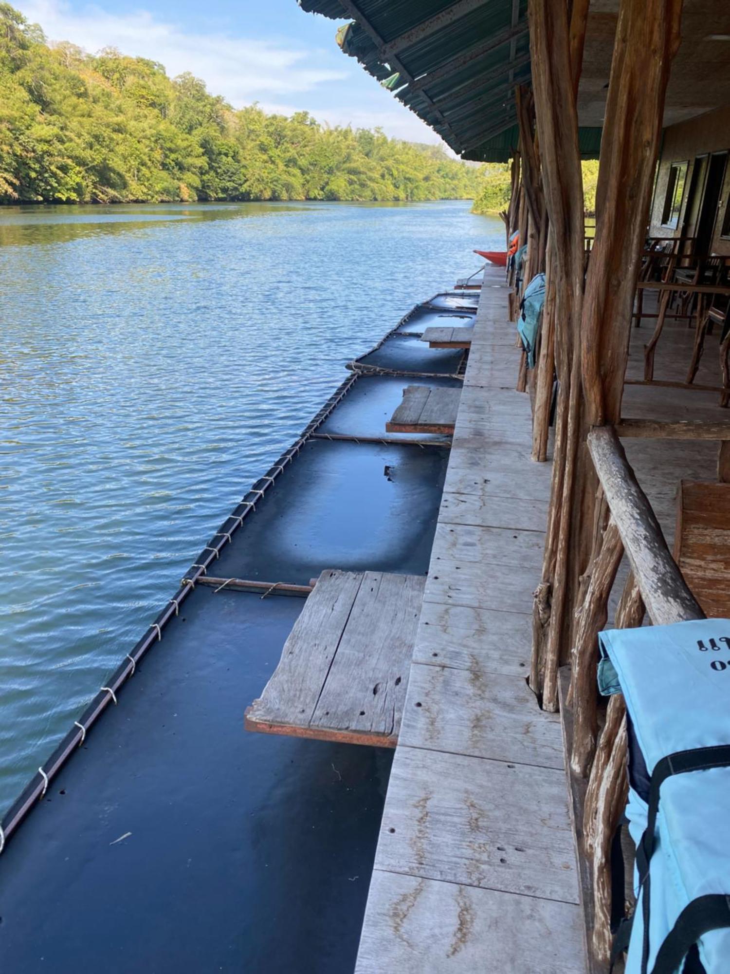 แพจิตรธาดาธารน้ำ Hotell Tha Kradan Eksteriør bilde